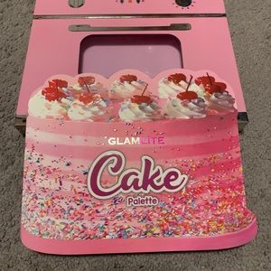 Glamlite Cake Palette